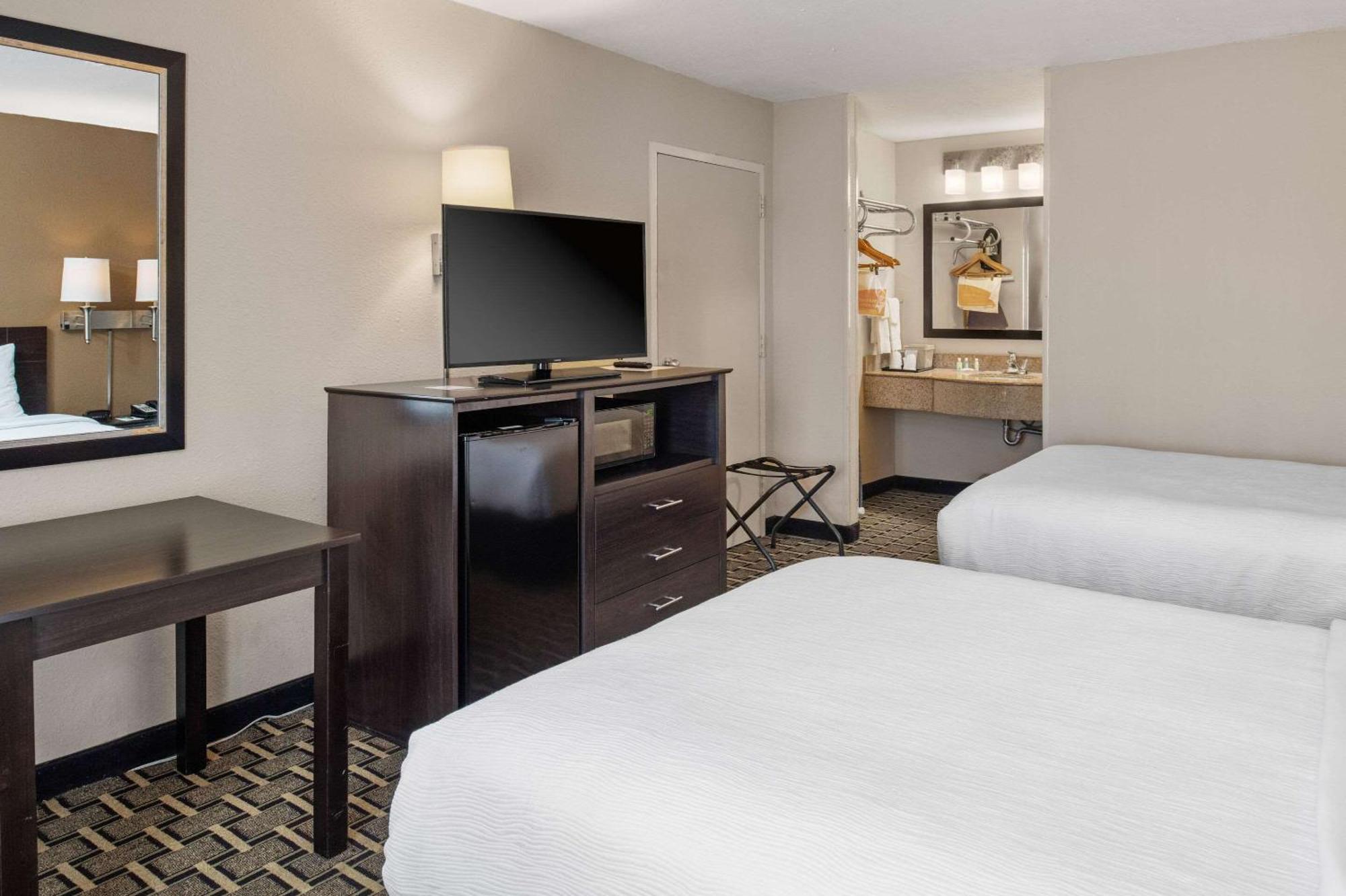 Quality Inn Kingsland Luaran gambar